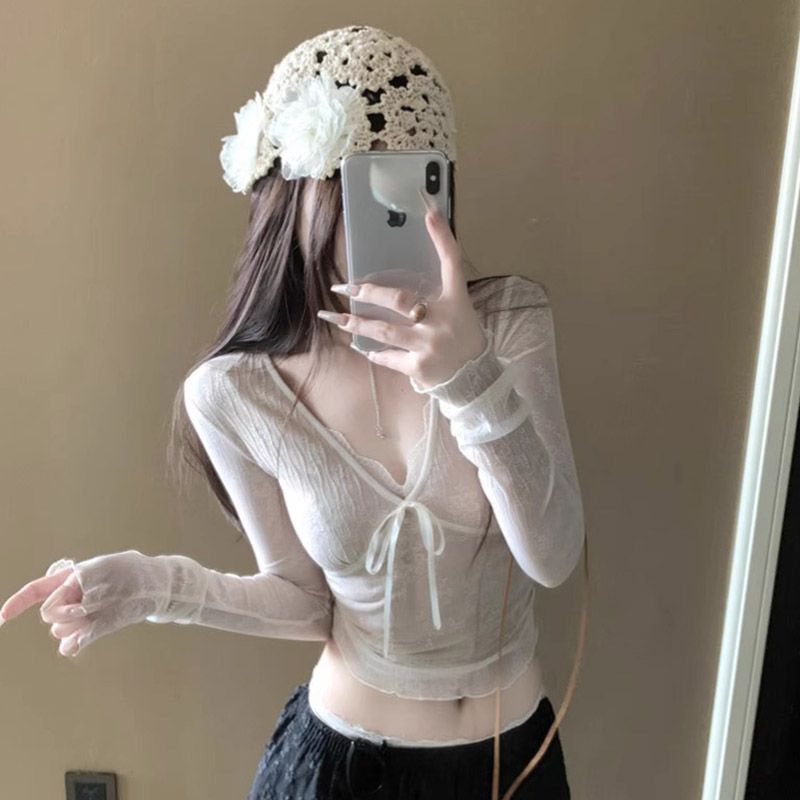 Women's V-Neck Long-Sleeve Slim Fit Lace T-Shirt - Image 2